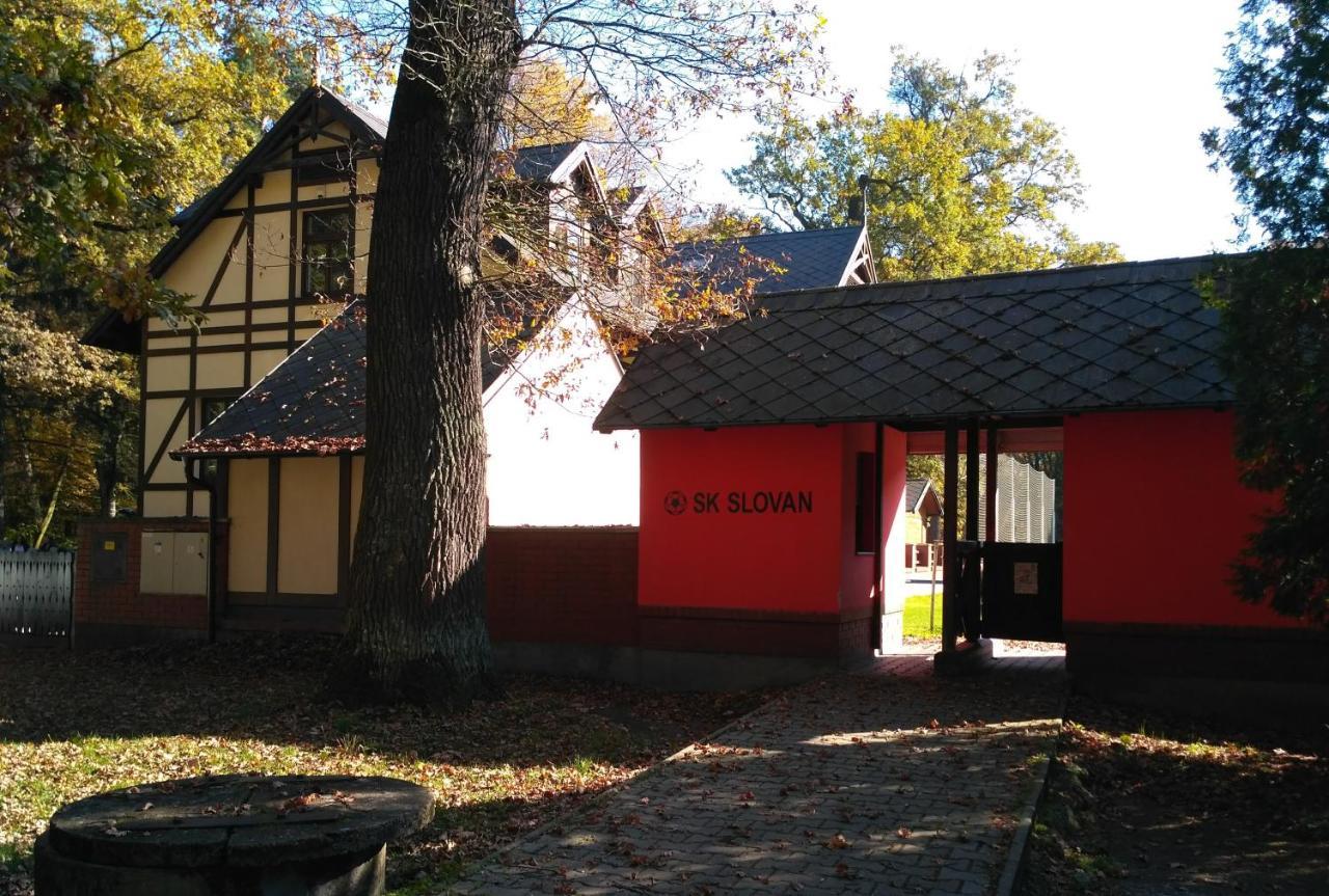 Homestay Подебрады Экстерьер фото